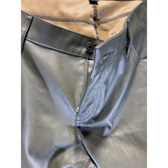 Wild Fable Faux Leather Low Rise Flare Pants Olive Green Size 12 Women's - Picture 5 of 8
